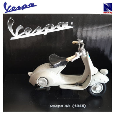 Vespa 98 gris (1946) Piaggio miniatura a escala 1/32 New Ray